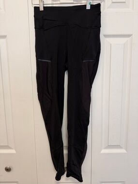 Lululemon Black Athletic Leggings with Side Mesh Panels Inseam 23”